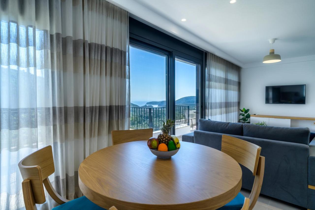 Suites Of Happiness Парга Екстер'єр фото